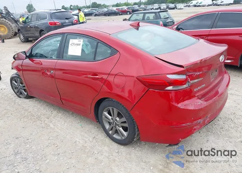 2017 Hyundai Elantra Se z USA, uszkodzony, nr VIN 5NPD84LFXHH052736